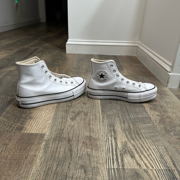 Converse Women's Chuck Taylor All Star Lift Platform Leather High Top Sneaker - Picture 9 of 11